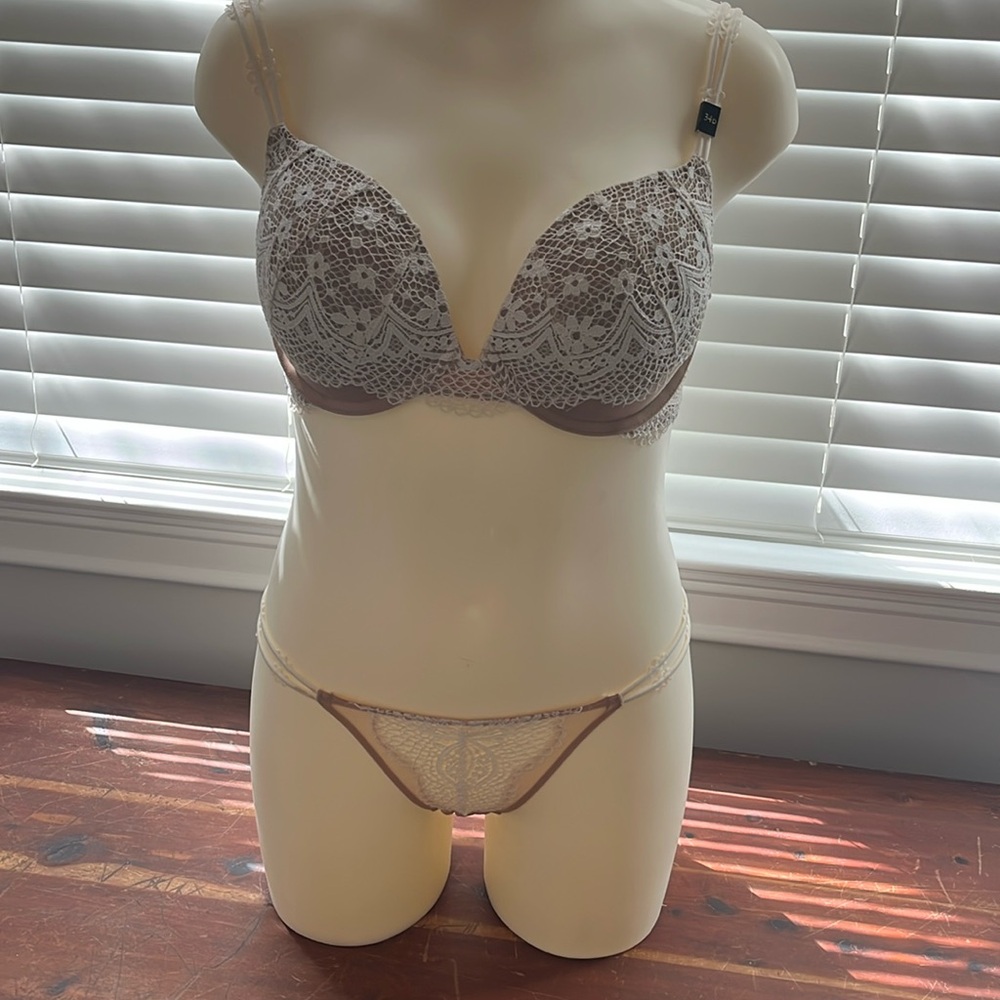 Victoria’s Secret Very Sexy Bra and Panty set